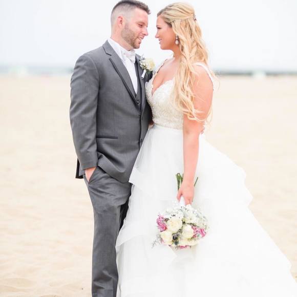 Meet your Posher, Ashley - Picture 1 of 1